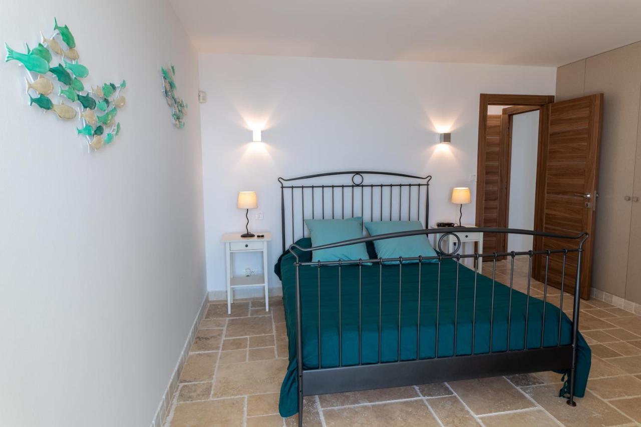 Vistazur Luxueux Appartement Avec Terrasse Et Piscine Rayol-Canadel-sur-Mer Exterior photo